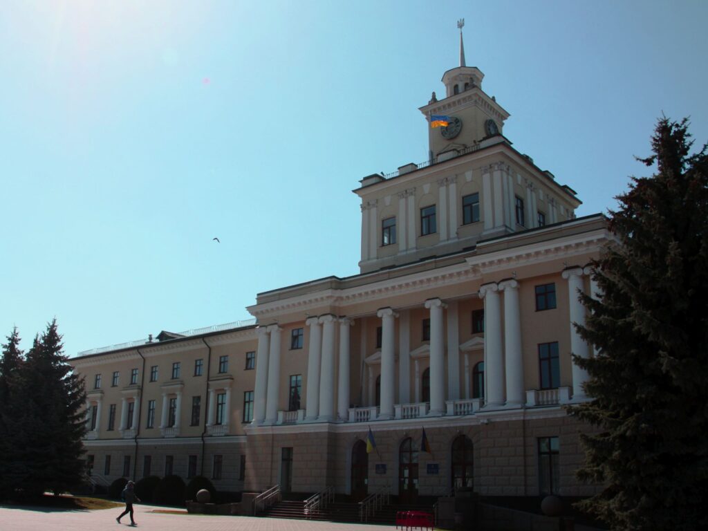 Реставрація будівлі Хмельницької обласної ради 3 Приклад виконнання реставраційних робіт Хмельницька обласна рада (Фото3)